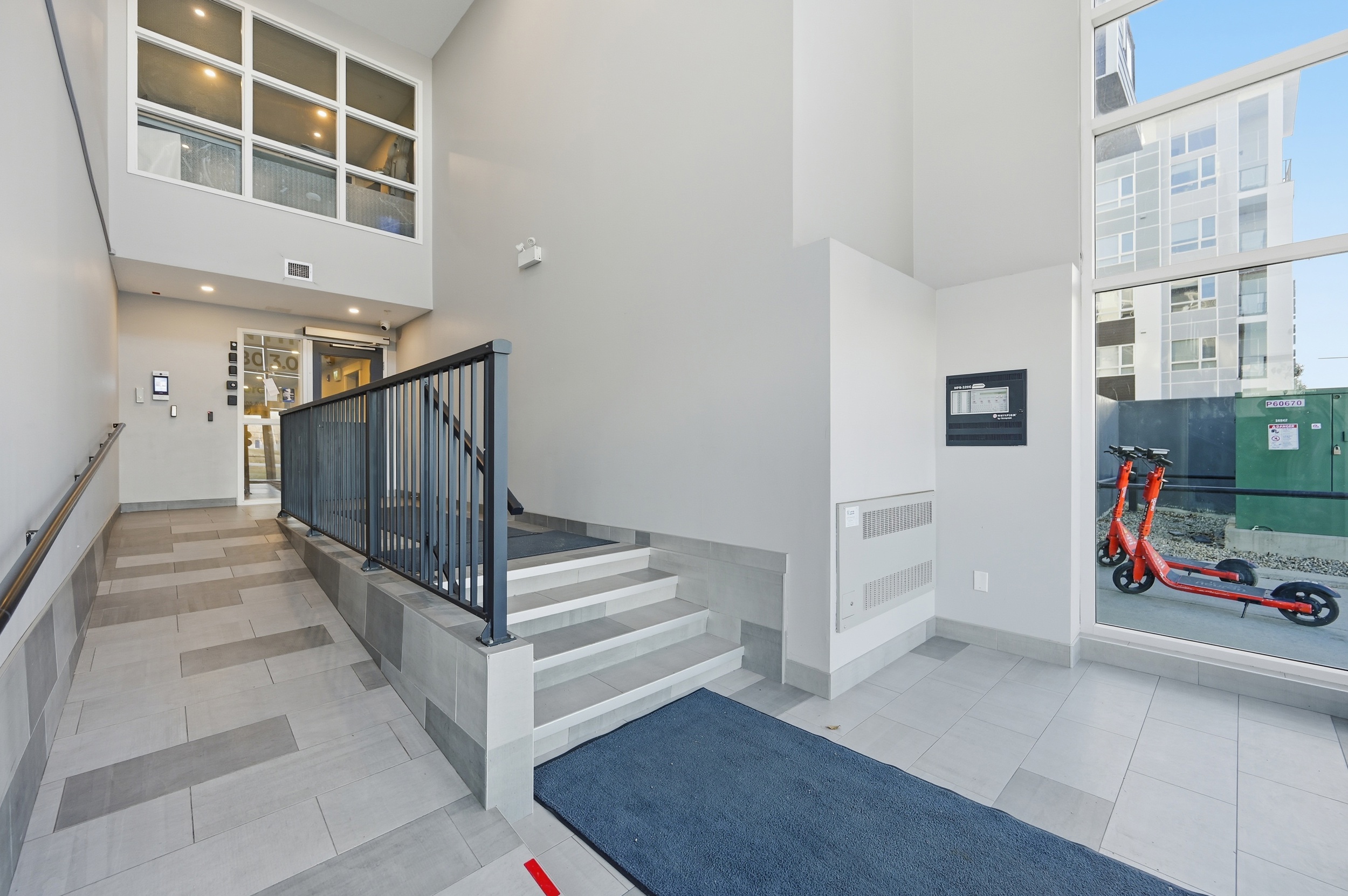 Park Ave — interior detail