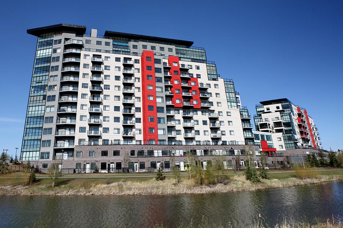 Signature Condominiums — facade detail